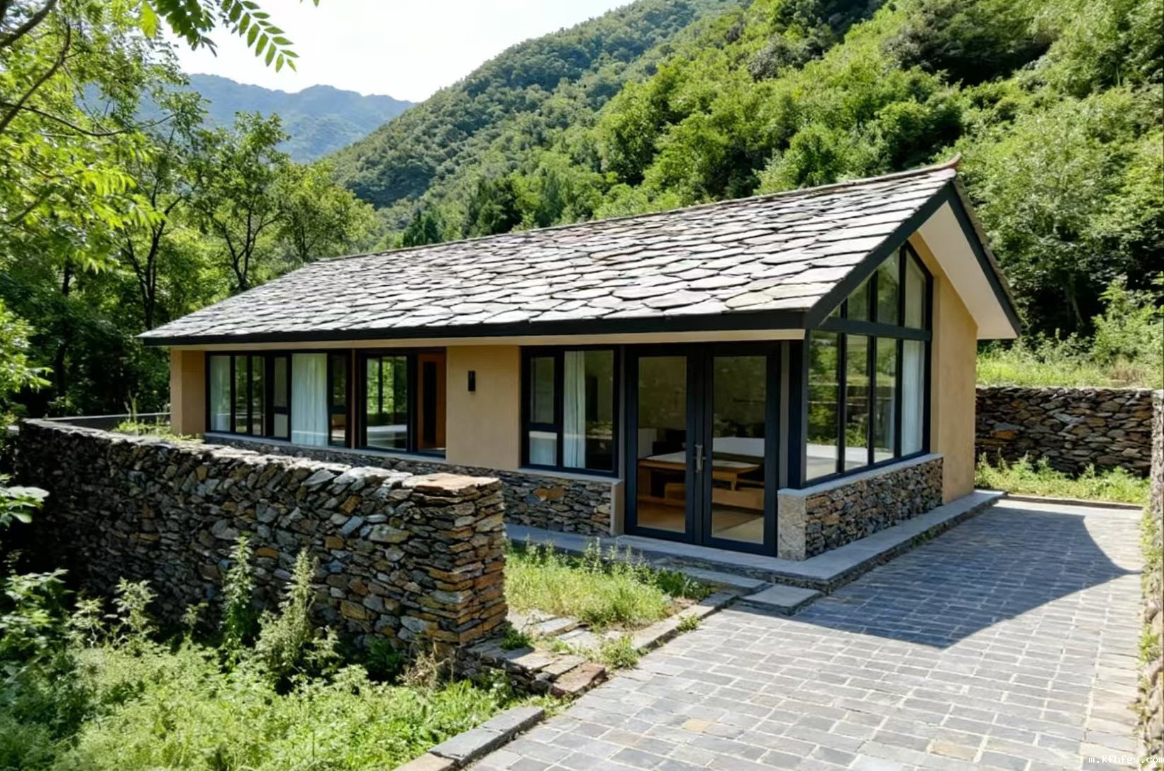 1763083005986298.jpg 1763083005986298.jpg